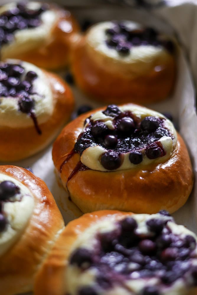 blueberry-cream-brioche-buns_lions-bread-5-blog-2