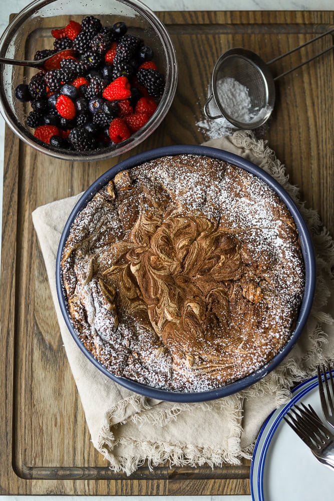 marbled-chocolate-meringue-cake_lions-bread-7